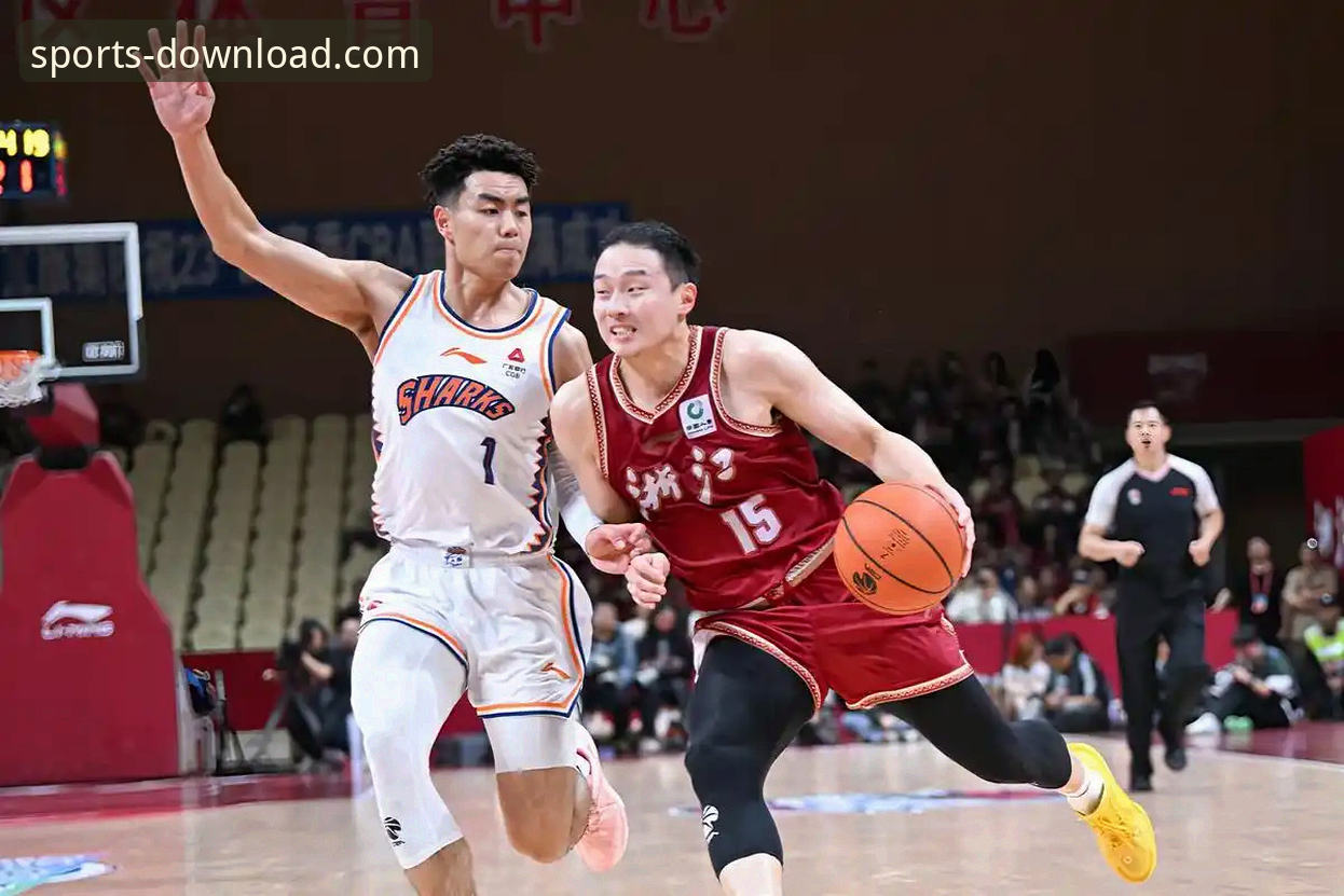 上海男篮十二连胜技术复盘：一次流畅的团队进攻展示